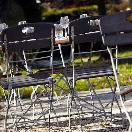 酒店 钟楼康贝尼酒店 3*