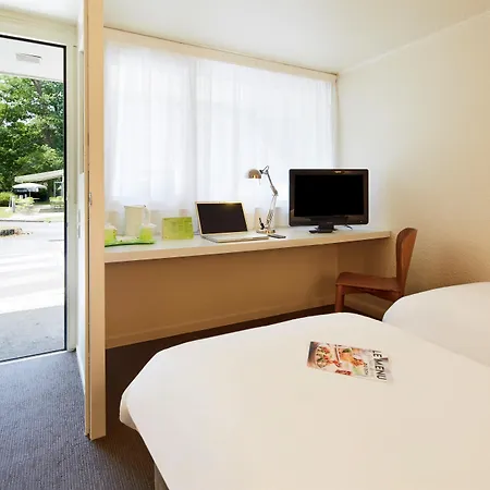 Hotel Campanile Nature - 3*