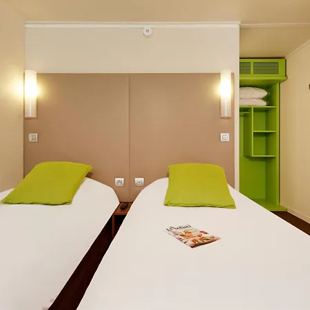 酒店 钟楼康贝尼酒店 贡比涅