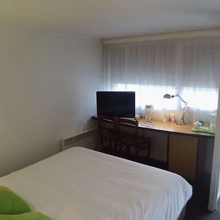 酒店 钟楼康贝尼酒店 贡比涅