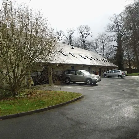 钟楼康贝尼酒店