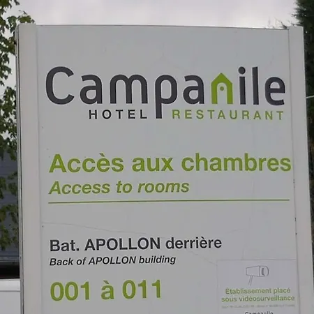 钟楼康贝尼酒店 3* 贡比涅