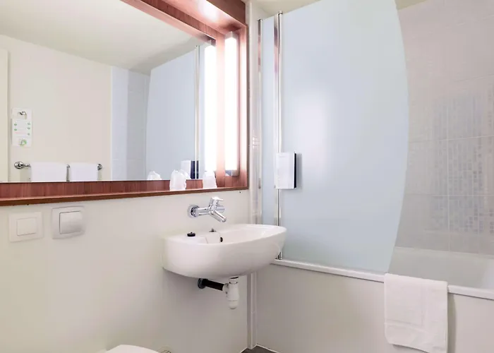 Campanile Nature - Compiegne