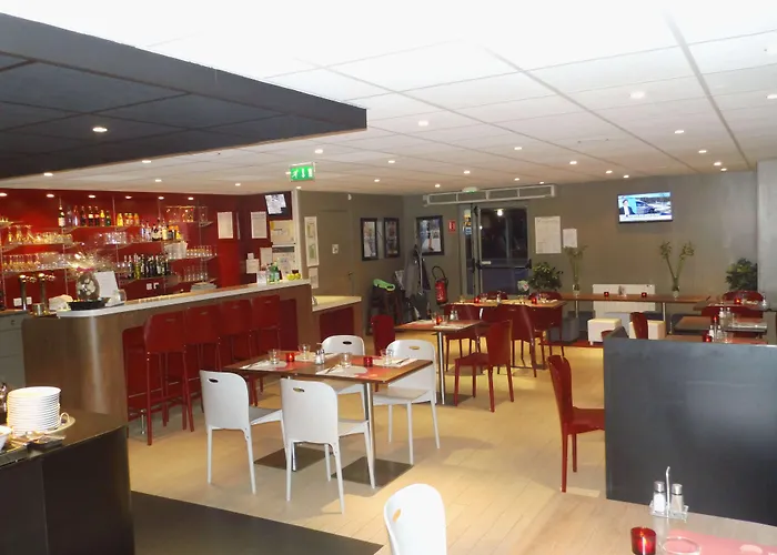 Campanile Nature - Compiegne 3*