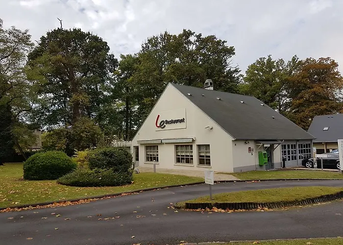 Hotel Campanile Nature - Compiegne